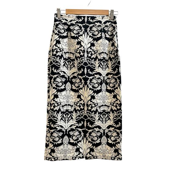 Zara Women Black White Floral Print Back Center Slit Pencil Skirt Size Small - Picture 2 of 12
